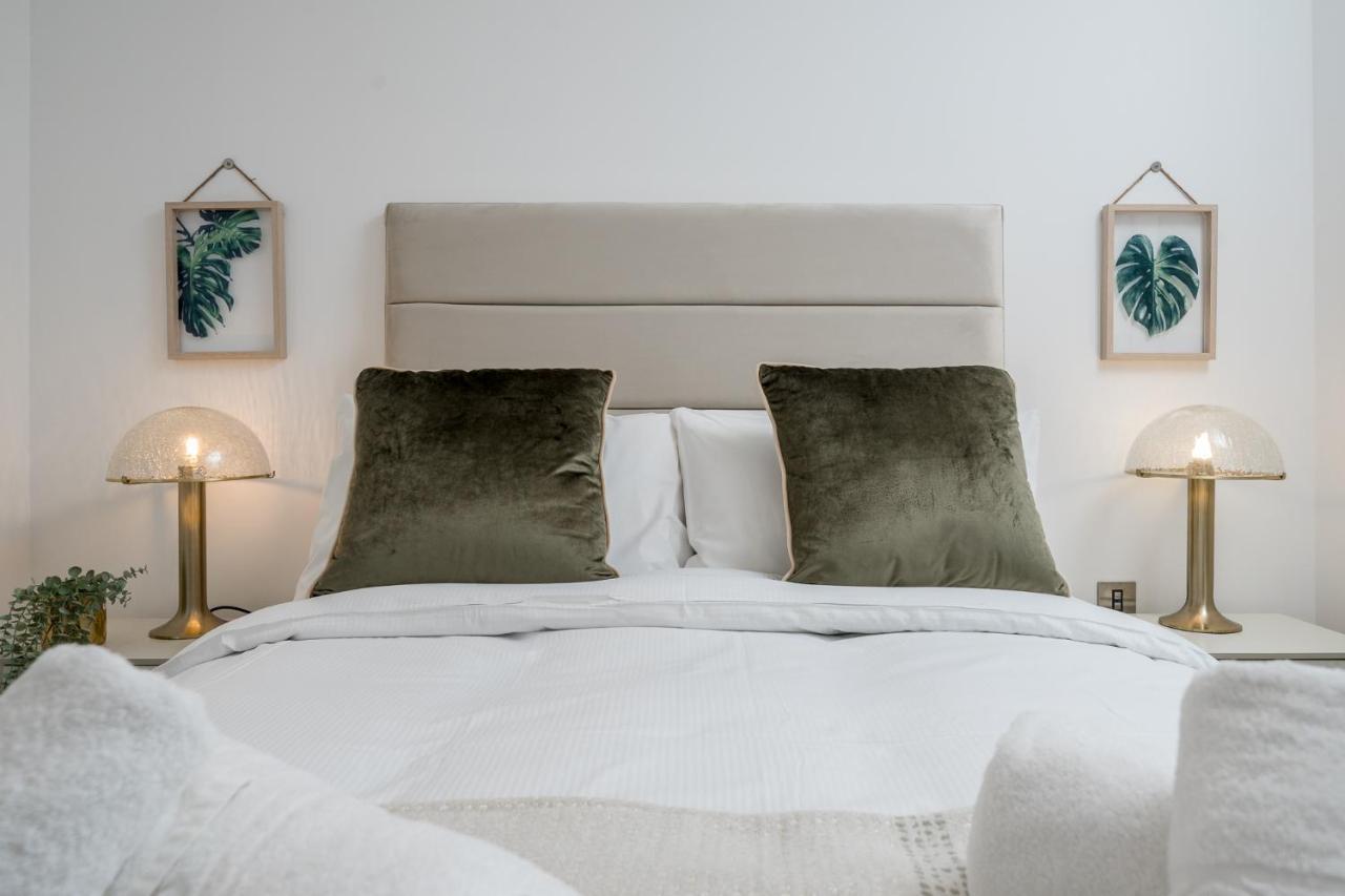 Luxurious Spacious 2Bed Suites Skyline River Views By Canary Wharf Лондон Экстерьер фото
