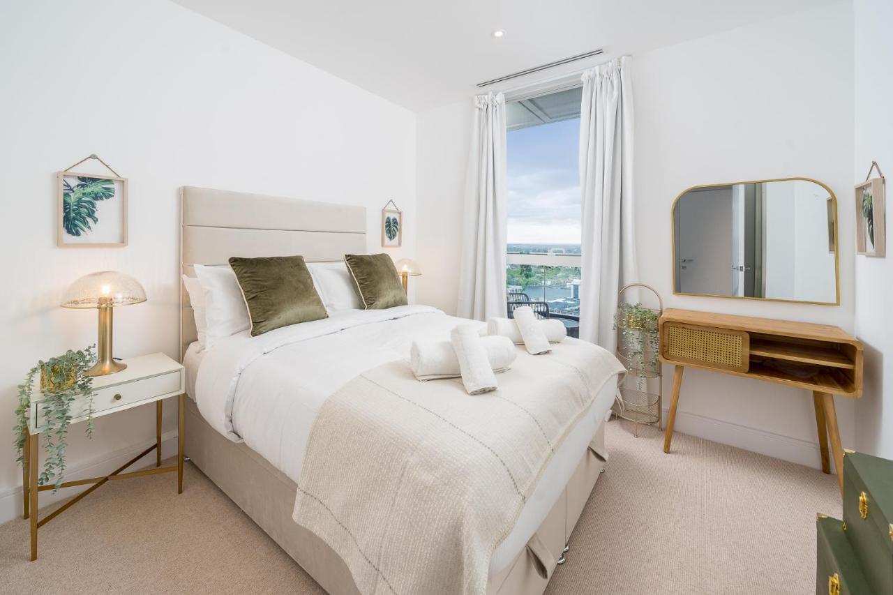 Luxurious Spacious 2Bed Suites Skyline River Views By Canary Wharf Лондон Экстерьер фото