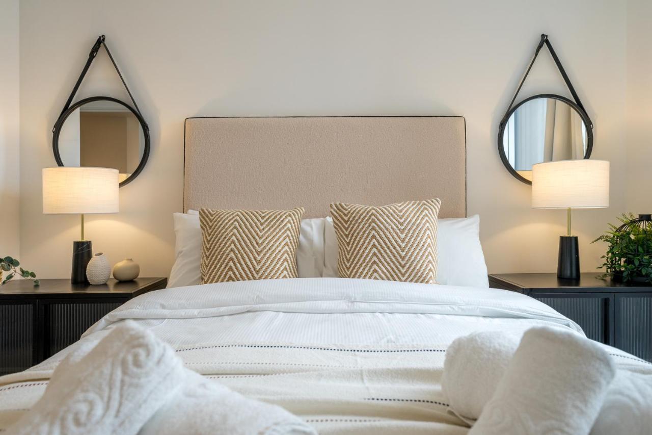 Luxurious Spacious 2Bed Suites Skyline River Views By Canary Wharf Лондон Экстерьер фото
