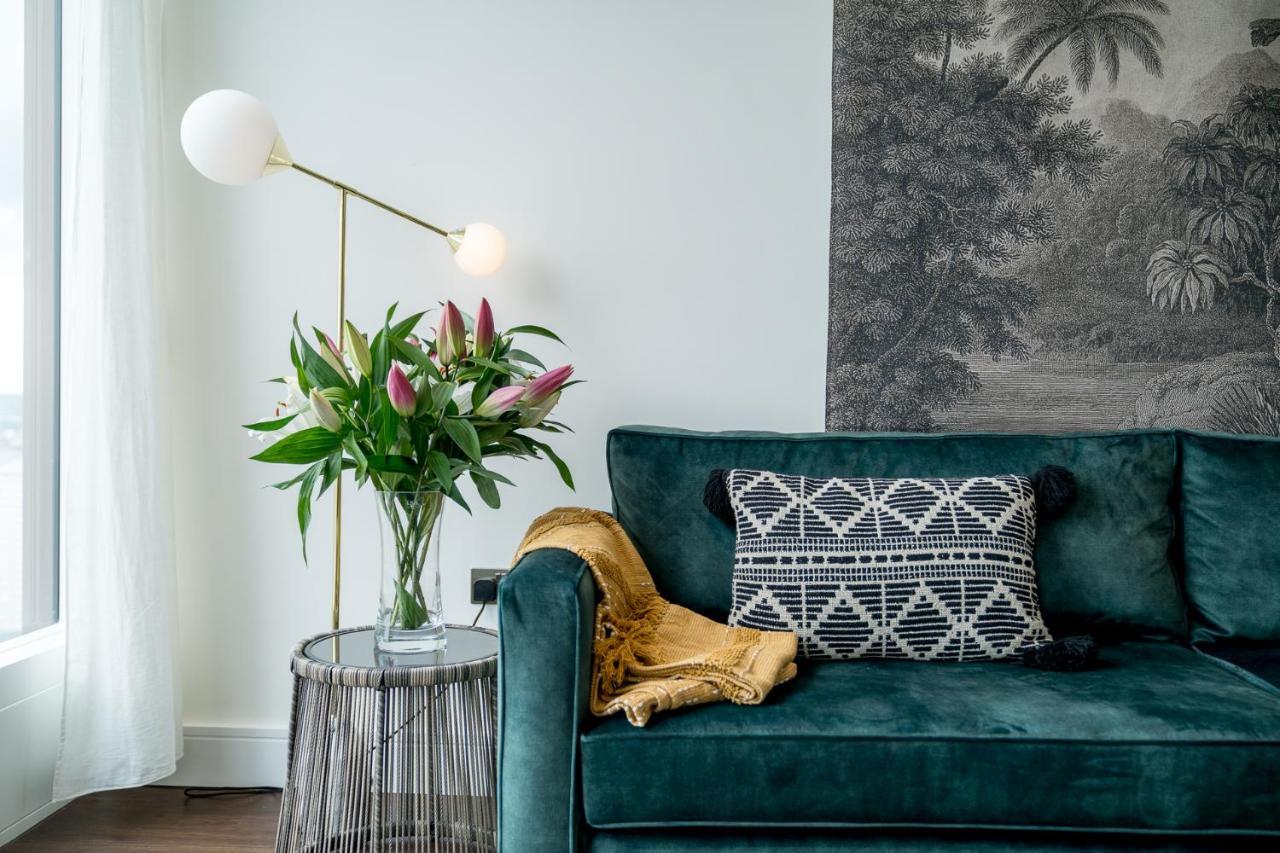 Luxurious Spacious 2Bed Suites Skyline River Views By Canary Wharf Лондон Экстерьер фото